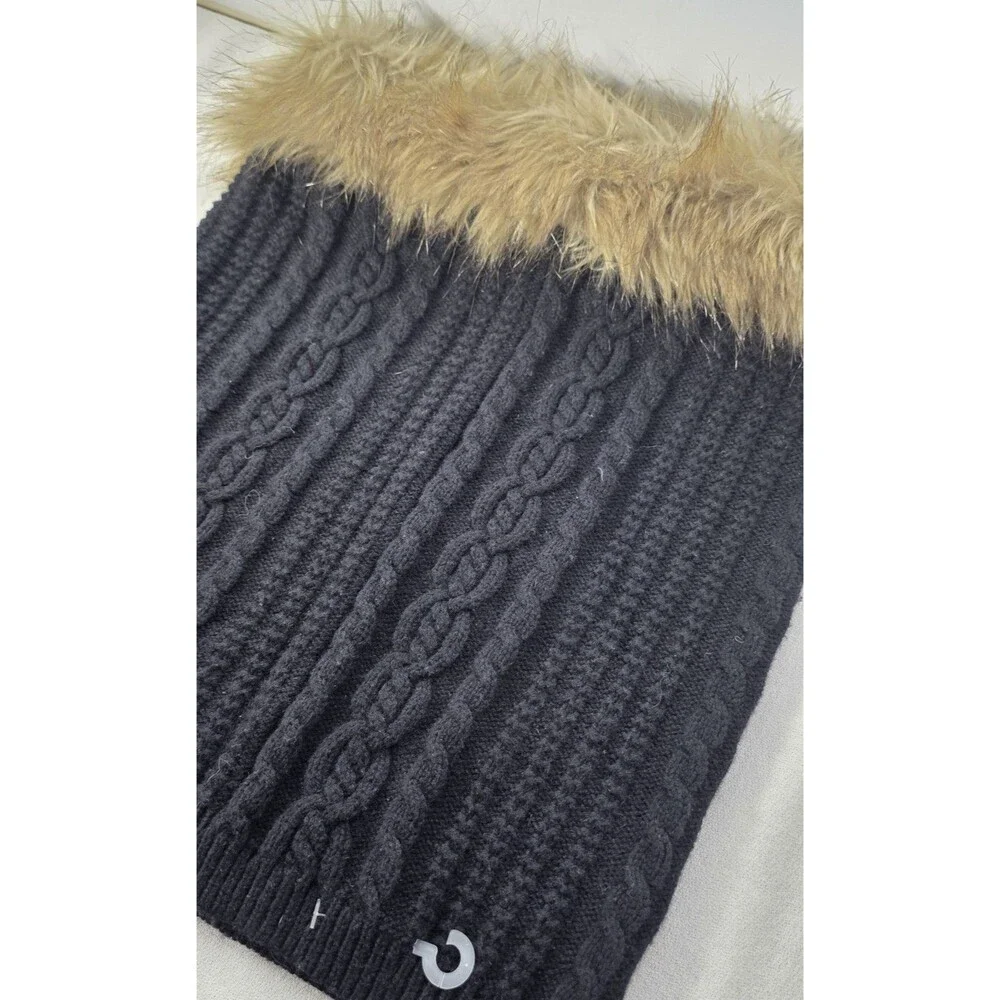 The New Beautiful Faux Fur Collar Black / Brown Scarf. Fashionable & Lightweight